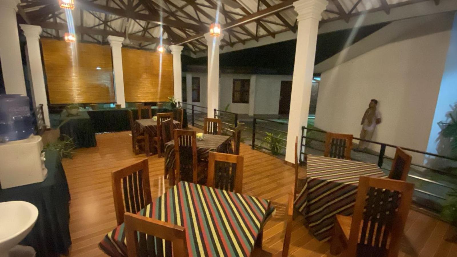 Premium Cottages B&B Kurunegala Exterior foto